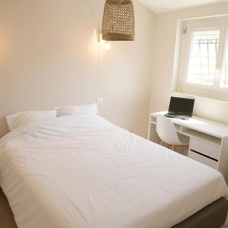 T2 - 28M2 Avec Cour Et Stationnement, Wifi Et Linge Fournis Apartment Angouleme Luaran gambar
