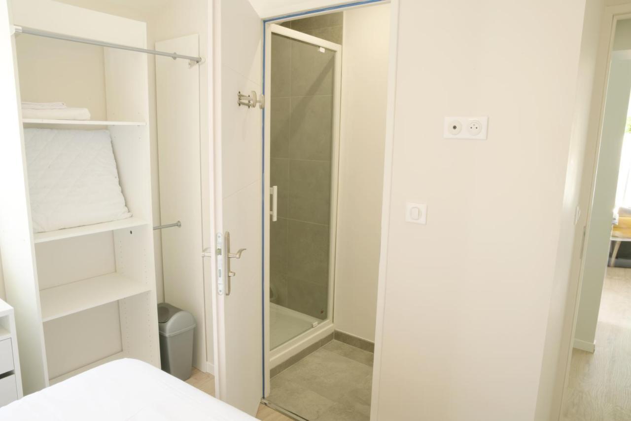 T2 - 28M2 Avec Cour Et Stationnement, Wifi Et Linge Fournis Apartment Angouleme Luaran gambar
